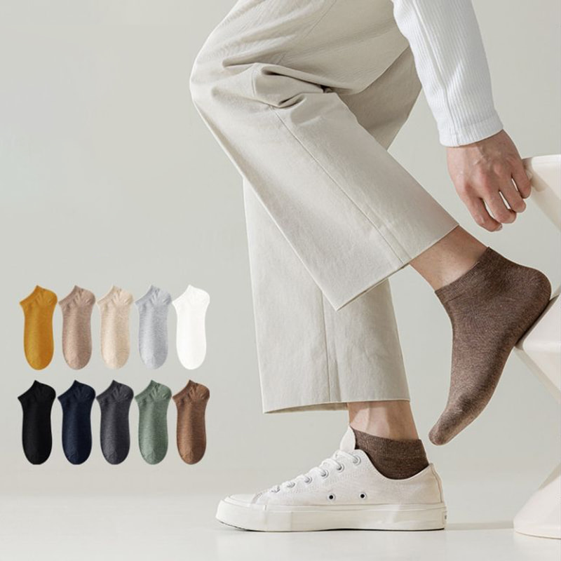 Pánské ponožky s plnou barvou z jarních a podzimních bojovaly s bavlnou