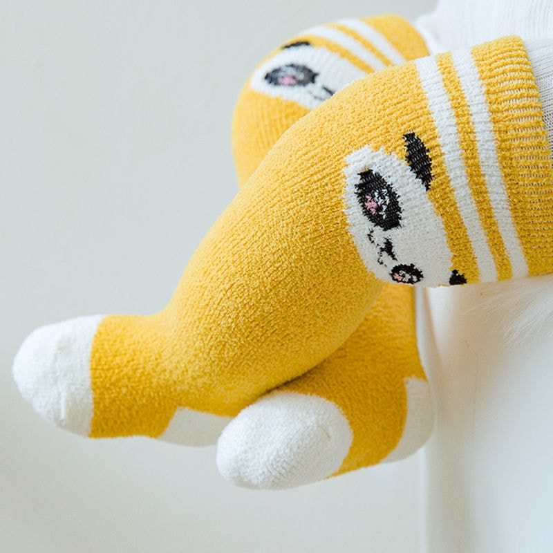 Dětské dlouhé ponožky na skladě podzim a zima silné korálové sametové pánské a ženské kolenní ponožky novorozence dlouhé ponožky